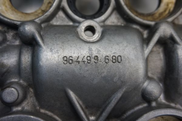 Pokrywa Zaworów 9644994680 1.6 HDI 16v TDCi Citroen Peugeot Ford Volvo 1046