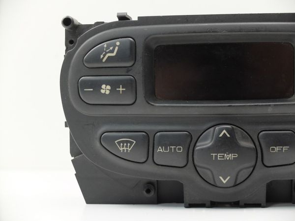 Panel Klimatyzacji Peugeot 307 96430991XT 99986 Behr 10576
