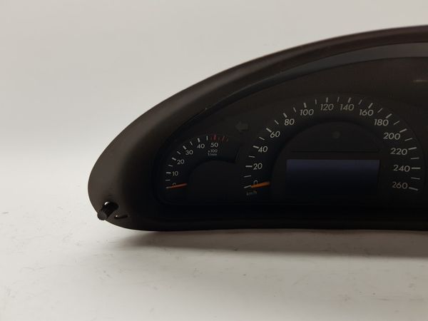 Licznik Mercedes C W203 A2035403411 110008896043