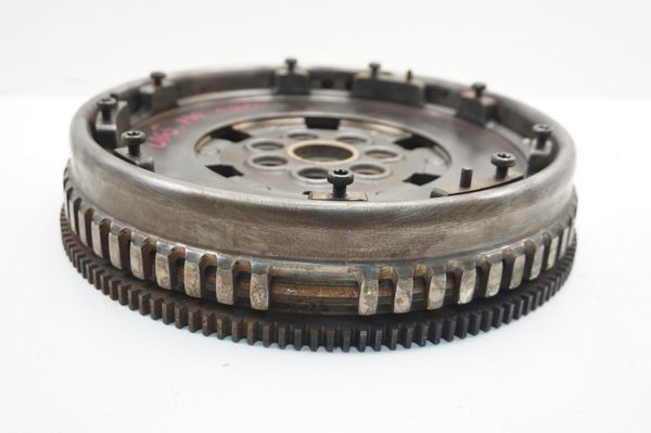 Koło Dwumasowe 8200143210 1,9 dci Renault Laguna 2 01-05 415020210 LUK