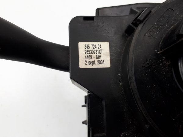 Przełącznik Zespolony Świateł Peugeot 307 96530931XT 624271 COM2000 DAV