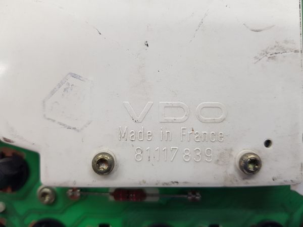 Licznik Peugeot 106 88481692 X69600042 27001