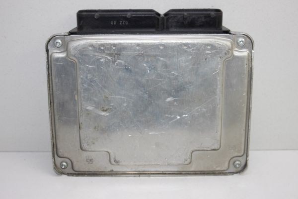 Sterownik Silnika  045906019BR 0281012318 VW 3629