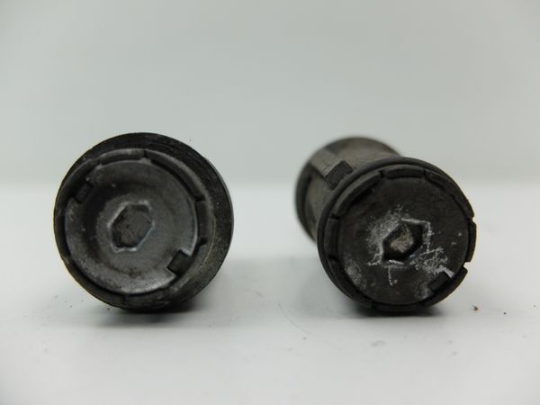 Stacyjka Zapłonowa Ford Focus MK1 YS4A-43102-FE Q68BA