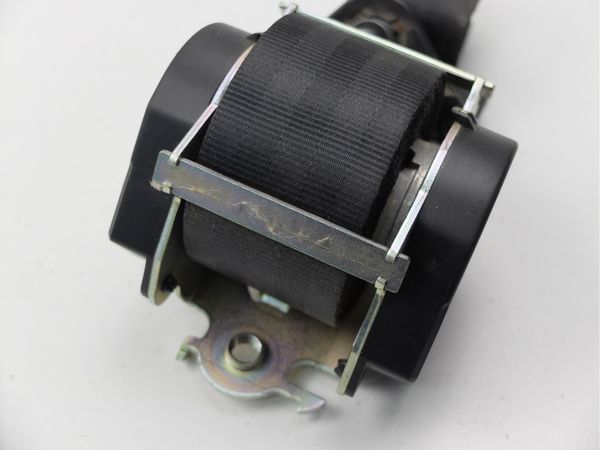 Pas Bezpieczeństwa Środkowy Tył Duster 888500016R Dacia Autoliv