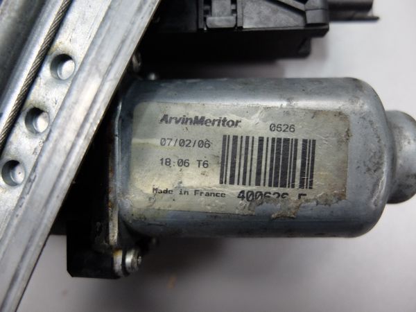 Mechanizm Szyby Lewy Przód Espace IV 8200017903 Renault