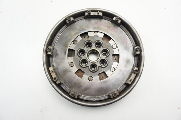 Koło Dwumasowe 8200143210 1,9 dci Renault Laguna 2 01-05 415020210 LUK