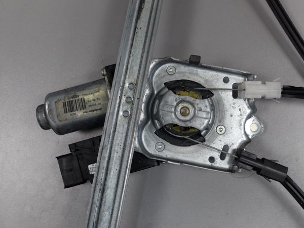 Mechanizm Szyby Lewy Przód Espace IV 8200017903 Renault