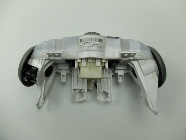 Panel Nawiewu C1 107 Aygo 55900-0H0040 6452P6 PSA Toyota Valeo