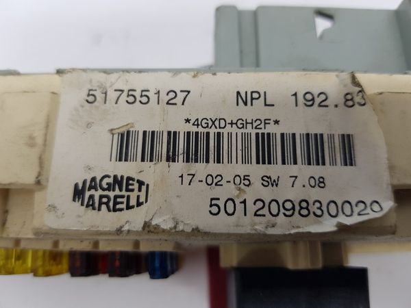 Skrzynka Bezpieczników Fiat 51755127 NPL 51759305 Magneti Marelli
