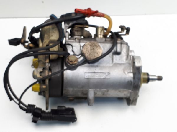 Pompa Wtryskowa R8448B202B Lucas 1.9D Renault Kangoo Clio 2 7700108377