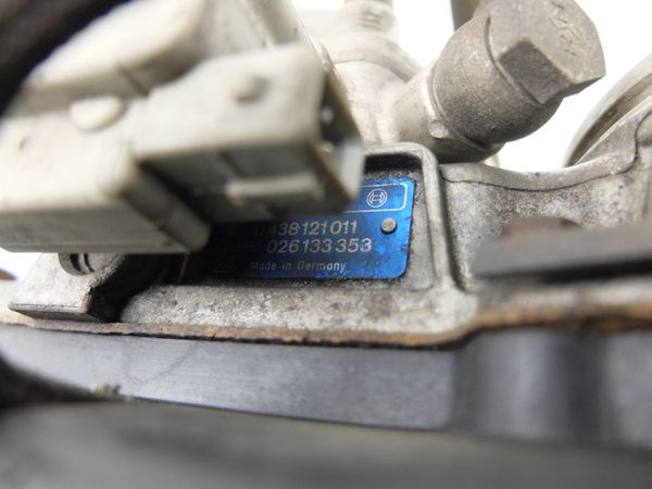 Przepływomierz Powietrza VW Golf 2 026133353 0438101005 1.8