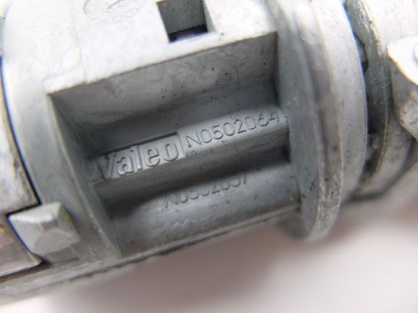Stacyjka Zapłonowa Renault Clio 3 8200214168 N0502060 Valeo 1061