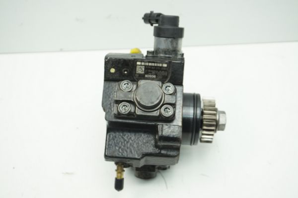 Pompa Wtryskowa 0445010250 167002972R 1,6 2,0 2,3 dci Renault
