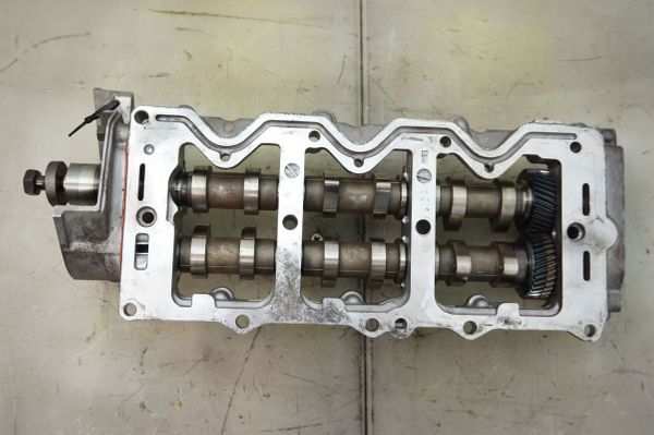 Wałek Rozrządu 7701474015 3,0 dci  P9X Renault Vel Satis Espace 4 7701052894 7701052896