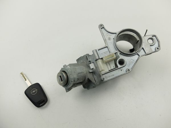 Stacyjka Zapłonowa Opel Astra H Zafira B 2421430 N0501881 N0501882 1495