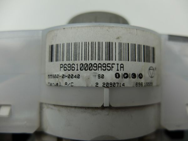 Panel Nawiewu C1 107 Aygo 55900-0H0040 6452P6 PSA Toyota Valeo