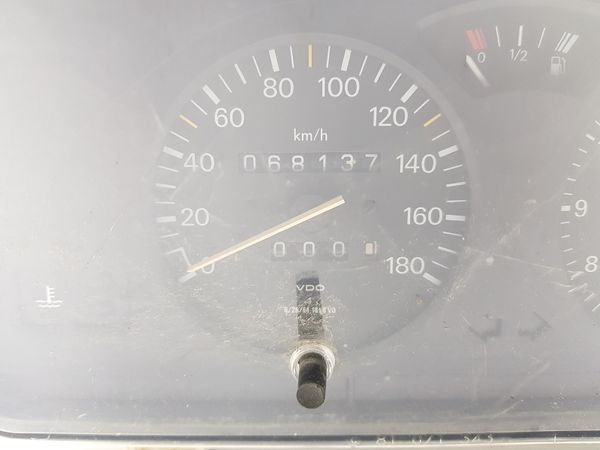 Licznik Peugeot 106 88481692 X69600042 27001