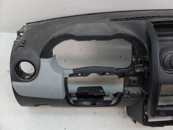 Deska Rozdzielcza Dacia Duster 2013- 681006566R  