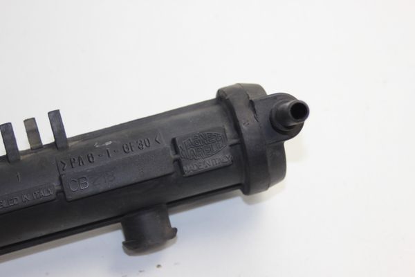 Listwa Wtryskowa 7701049881 1,2 16v  D4F Renault  Magneti Marelli 8200166875
