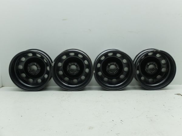 Felgi Stalowe Duster 6,5Jx16 5x114,3 ET50 403005362R Dacia