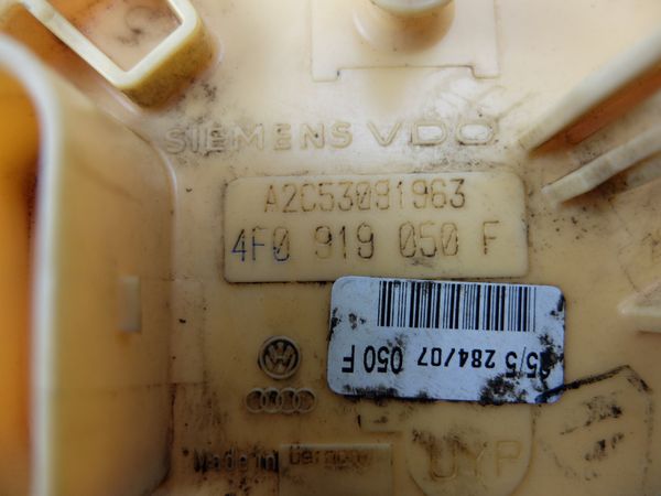 Pompa Paliwa 4F0919050F A2C53091963 Audi Siemens Diesel