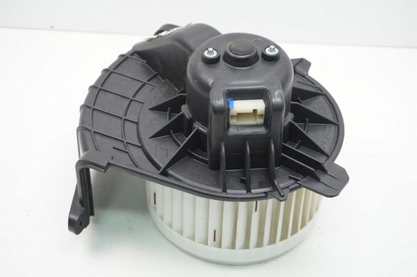 Wentylator Dmuchawa 7701068976  Renault Master 3 Klimatronik 