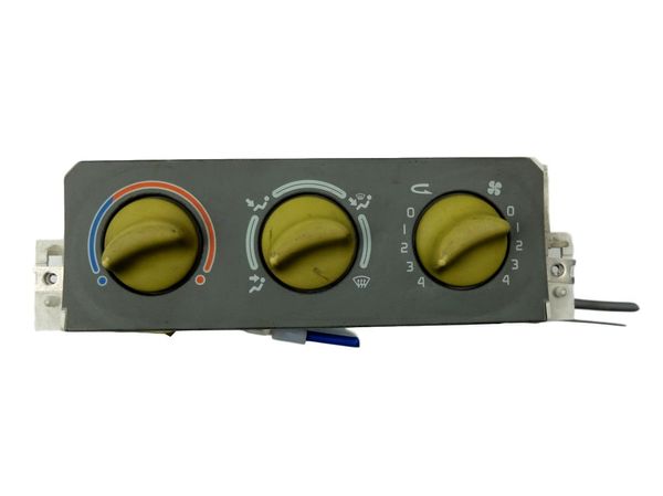 Panel Nawiewu Twingo 52479161 7701049963 Renault Bitron 10113