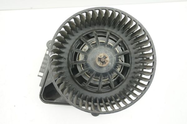 Wentylator Dmuchawa 7701039482 Laguna 1 Renault N32 841915A