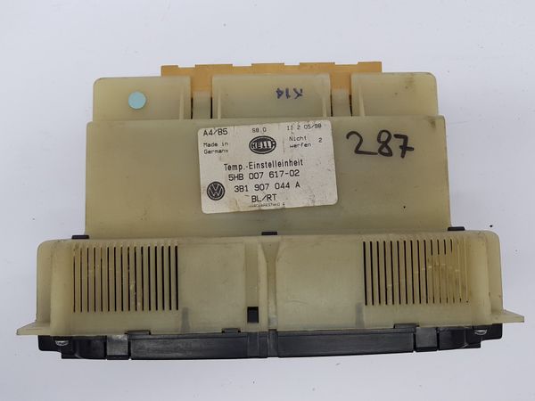 Panel Nawiewu 5HB00761702 3B1907044A VW Passat B5