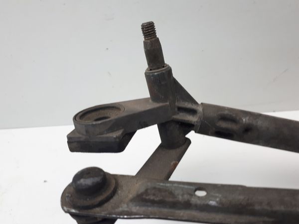 Mechanizm Wycieraczek Ford KA 97KG-17B571-AB 0390241136 Bosch