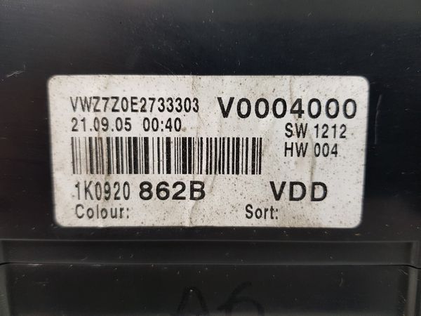 Licznik VW Golf 5 1K0920862B 110080247041