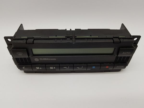 Panel Nawiewu 3B1907044C 5HB00813900 VW Golf 4 6017