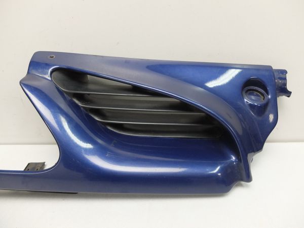 Atrapa Grill Prawy Renault Megane I 7700834201 95-99