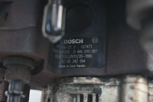 Pompa Wtryskowa 0445010087 8200342594 1.9 dci Bosch Renault