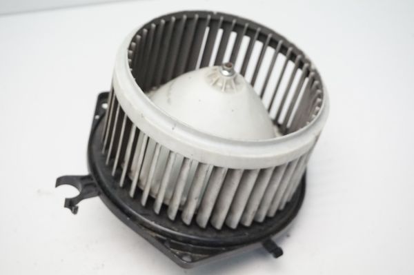 Wentylator Dmuchawa 272100001R Laguna III A10357A8400000 Renault 