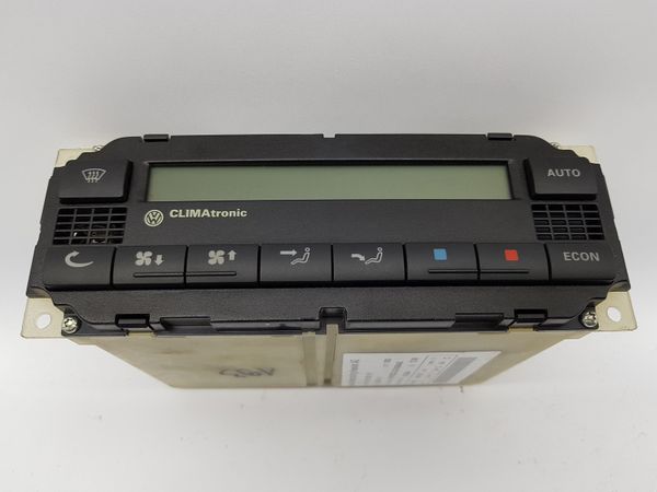 Panel Nawiewu 5HB00761710 3B1907044B VW Golf 4 6061