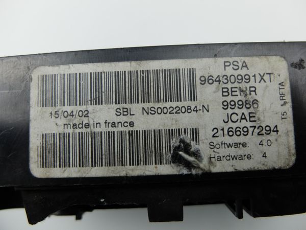 Panel Klimatyzacji Peugeot 307 96430991XT 99986 Behr 10576
