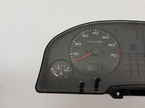 Licznik Audi 80 B4 893919067 8A0190 11452