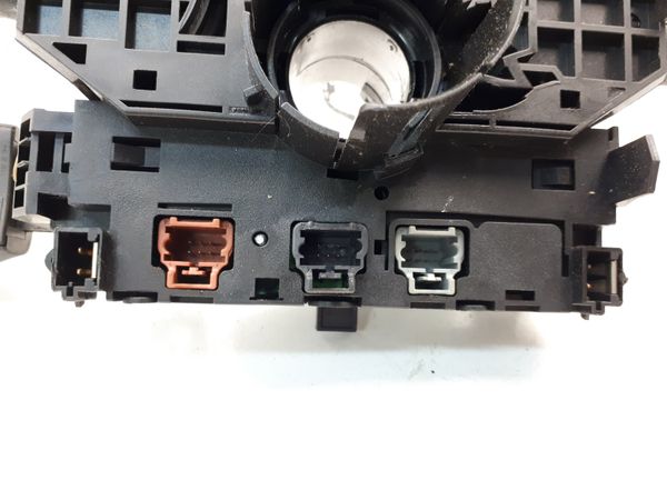 Przełącznik Zespolony Świateł Peugeot 307 96530931XT 624271 COM2000 DAV