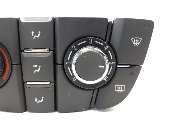Panel Klimatyzacji Opel Astra J Meriva B 13435154 Delphi