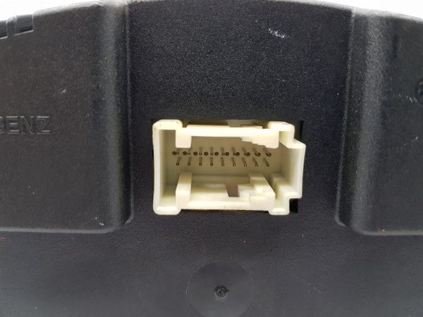 Licznik Mercedes C W203 A2035403411 110008896043