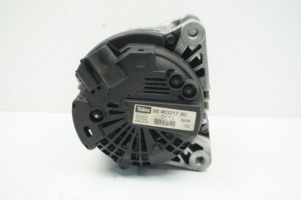 Alternator 5705NH 9646321780 1,6 2,0 HDI Citroen Peugeot CL15 Valeo
