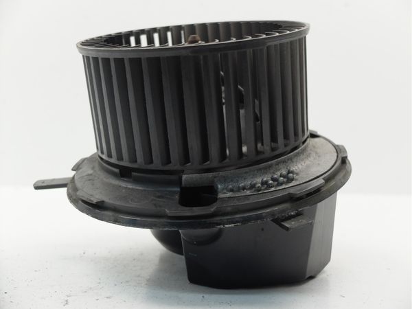Wentylator Dmuchawa 1K1820015 F983228M VW Audi Seat Skoda Valeo