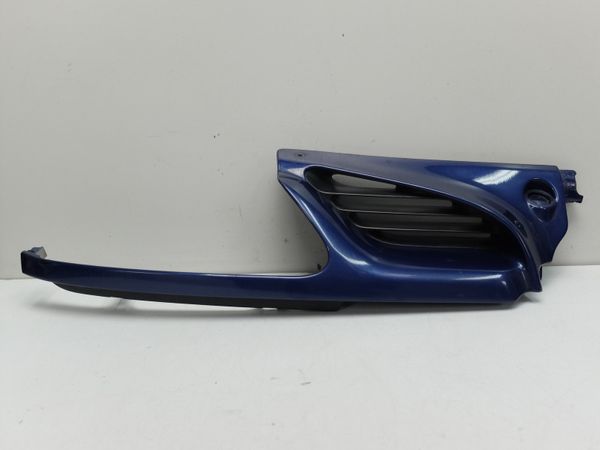 Atrapa Grill Prawy Renault Megane I 7700834201 95-99