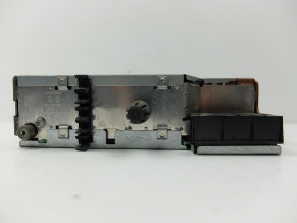 Radio Cd Renault Clio 2 8200057681 22DC278/62B