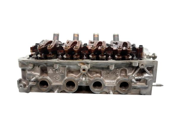 Głowica Silnika 7711497415 8200797330 1,2 16v Dacia Logan Sandero Renault  Clio 3 Modus 